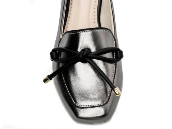 Mocassim Feminino Rasteiro - Image 2